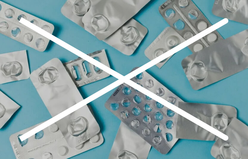 Блистер таблеток перечеркнут